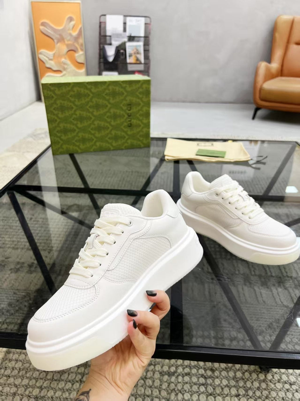 Gucci White Low-Top Sneakers